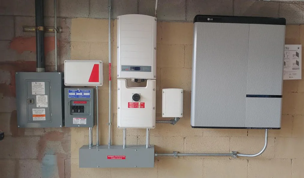 projects_res_burns_battery_inverter.jpg