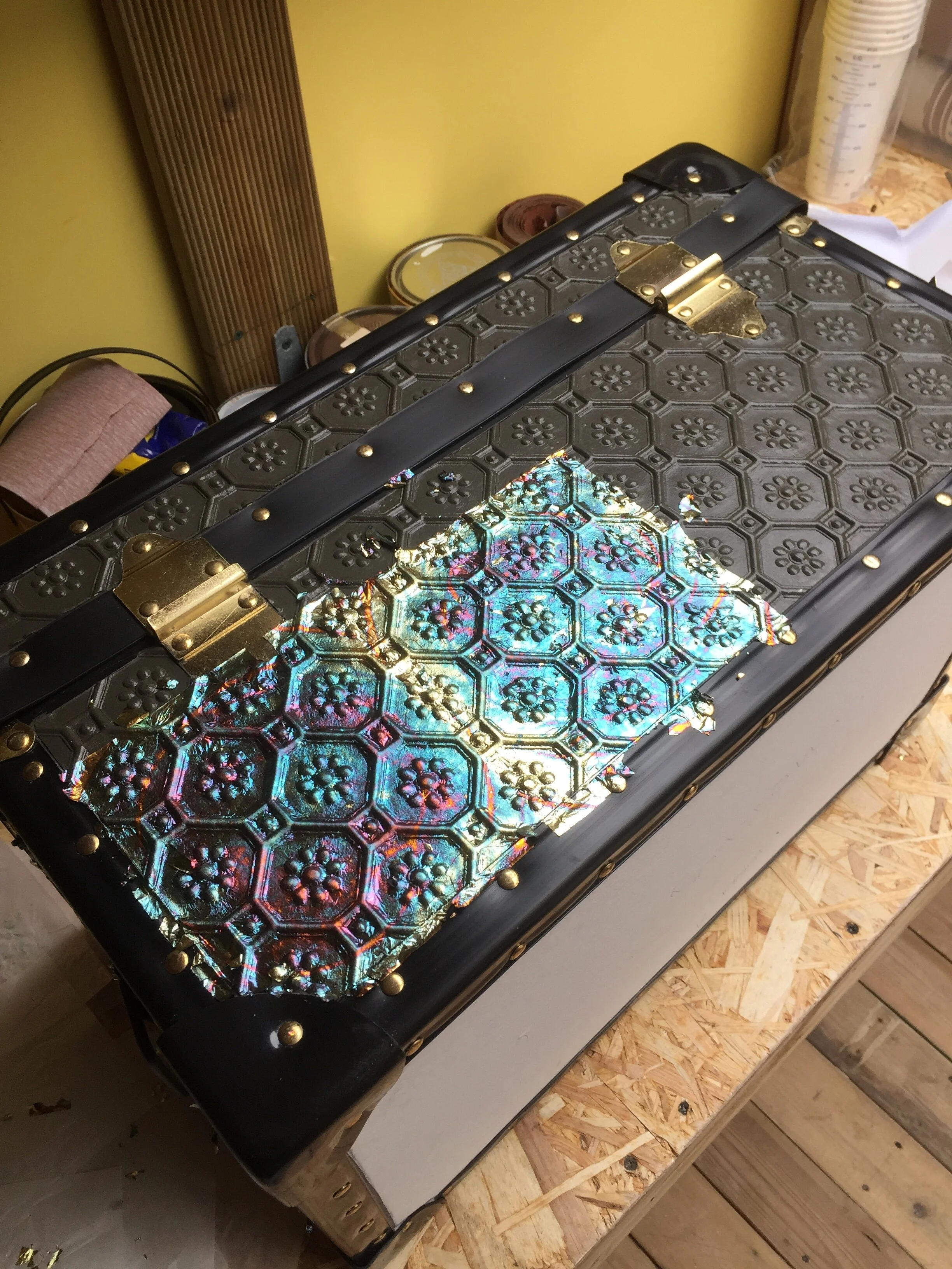 overlaying the gilding foils