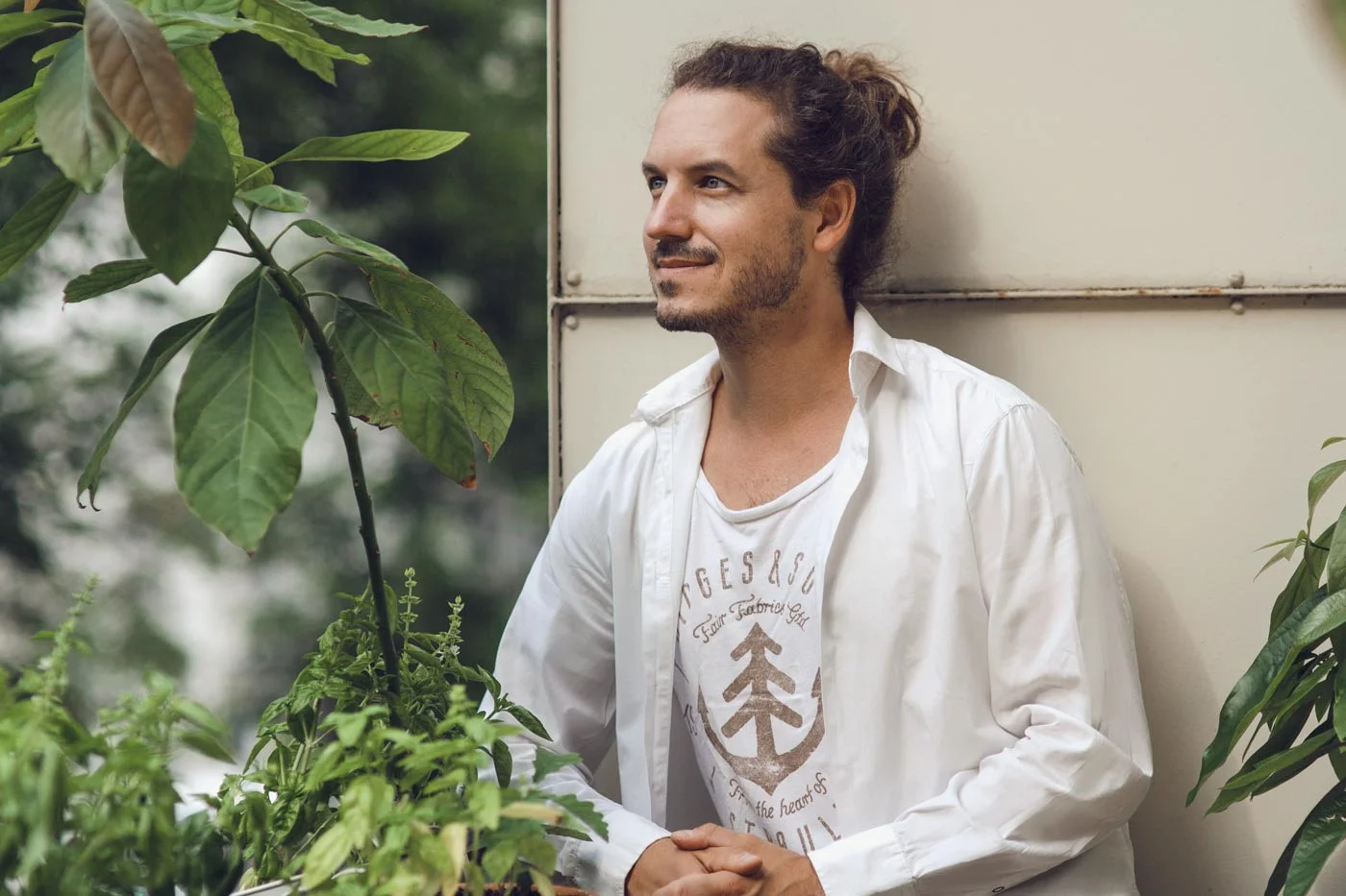 Steffen Kraft, Illustrator Living in Wiesbaden, Germany with his family, Steffen is a wonderfully mindful and conscious human. He loves our planet and all of the creatures in it, and uses his art to share messages of truth.