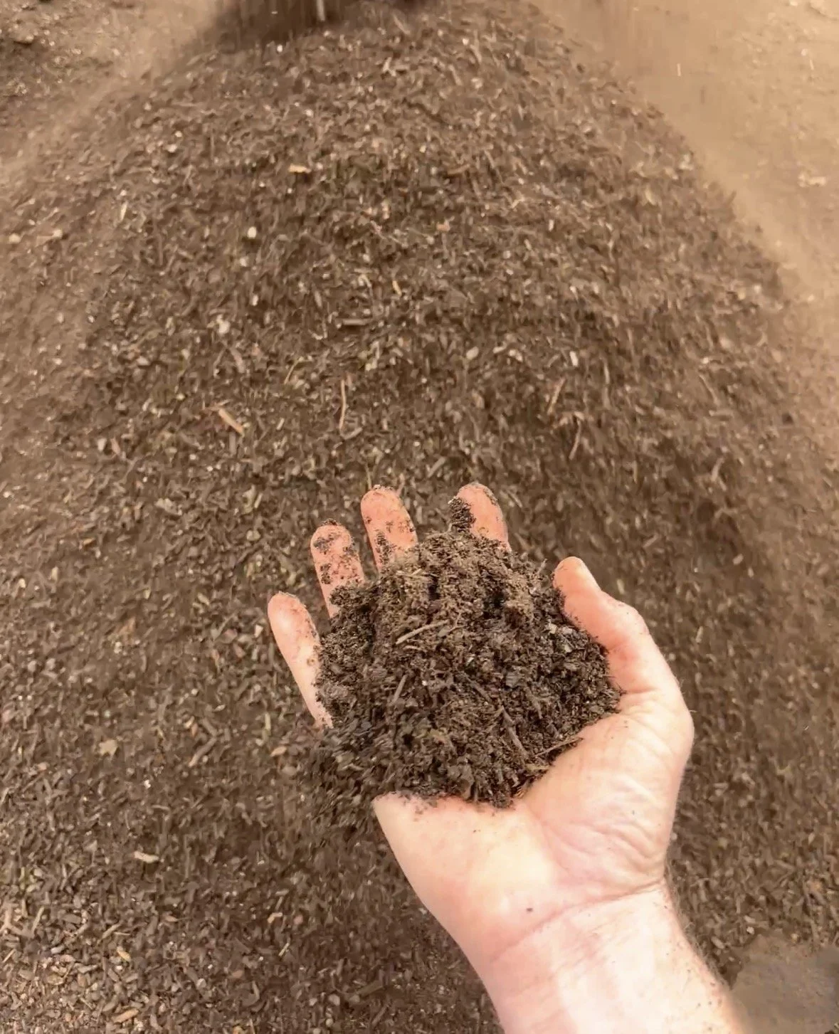 Fertile Ground Fine Compost - per cubic yard