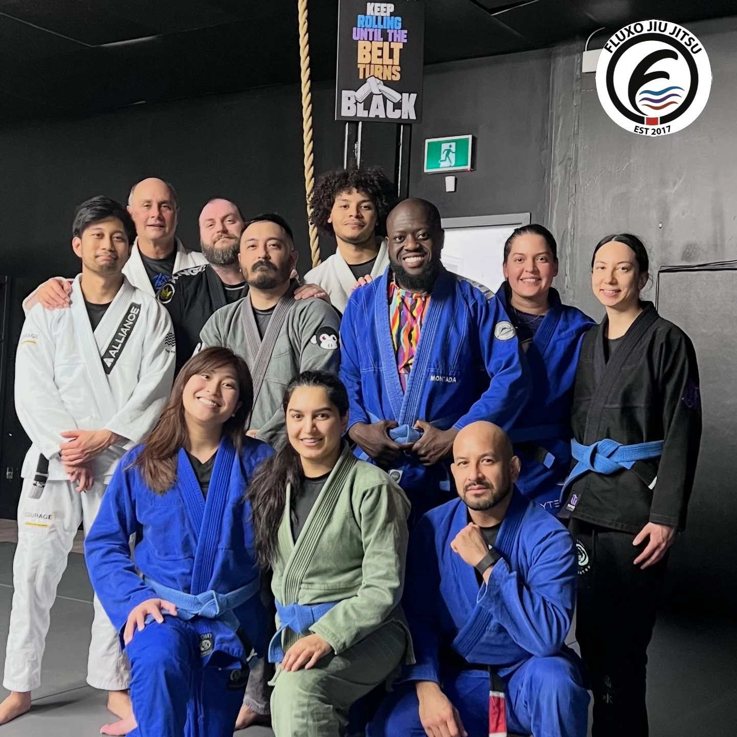 Monday Night Krew ⚔️

Good Vibez &amp; Diving Leg Drags