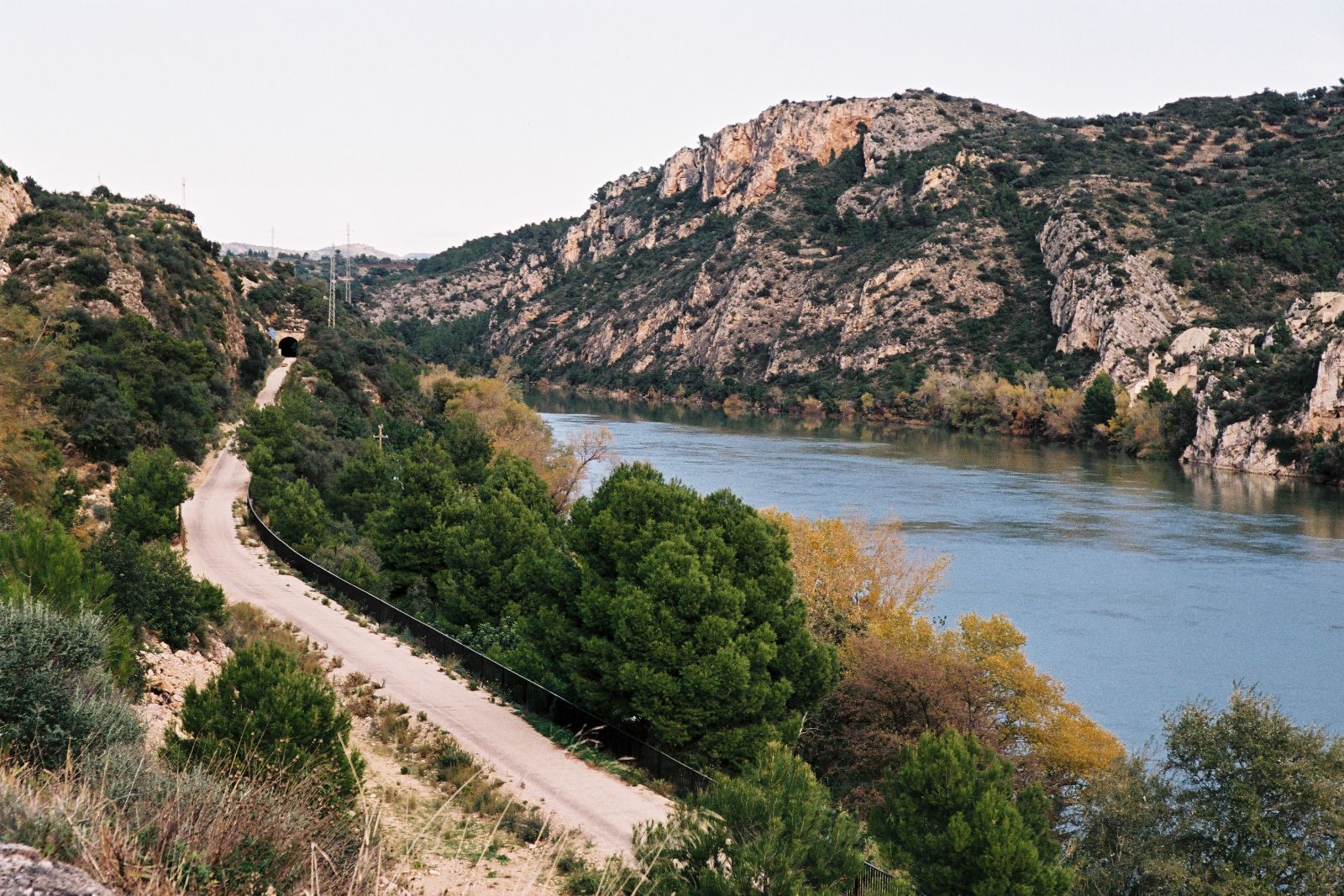 baix ebre via y rio.JPG