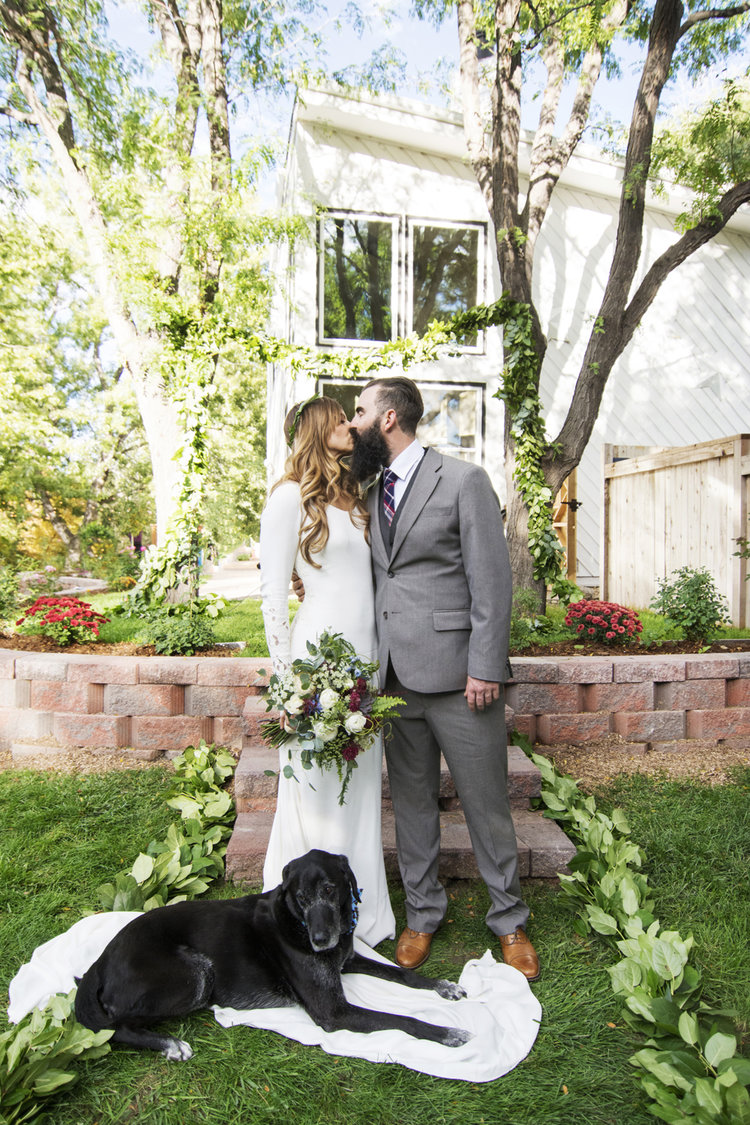 Colorado_Wedding_Photographer_Apollo_Fields_Boho_Dog.jpg