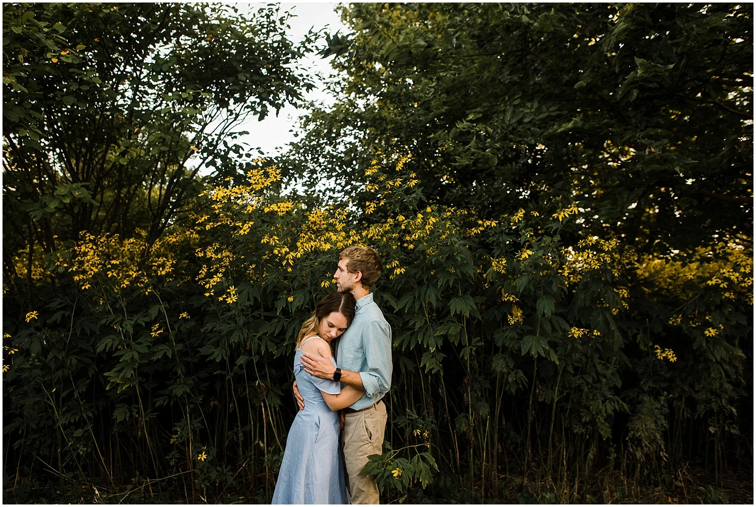 Beacon-NY-Engagement-Photos-Apollo-Fields-07.jpg