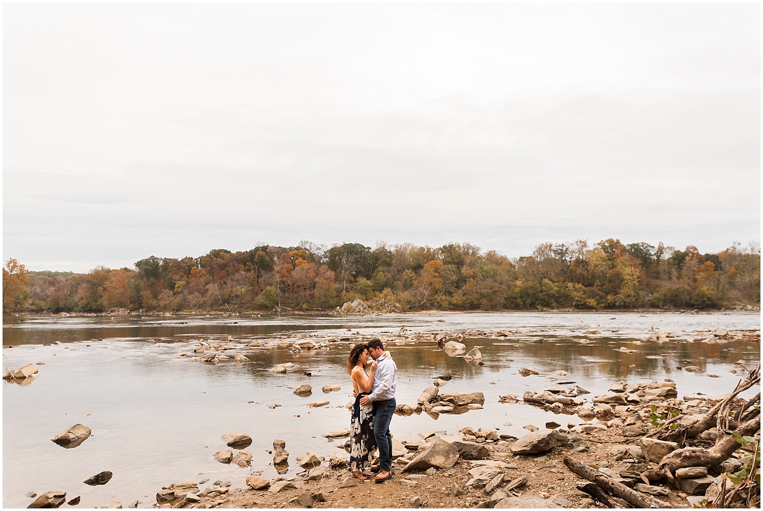 Washington-DC-Engagement-Session-H-Street-Waterfall-Apollo-Fields-004.jpg