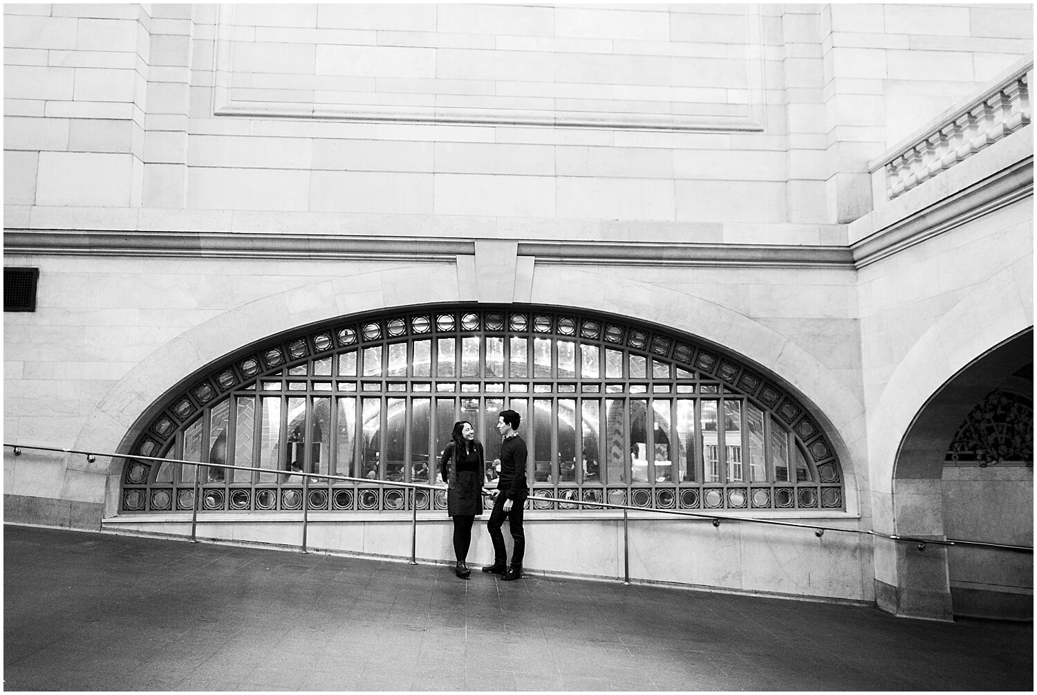 Rainy-NYC-Elopement-Photography-Apollo-Fields-Grand-Central-Station-08.jpg