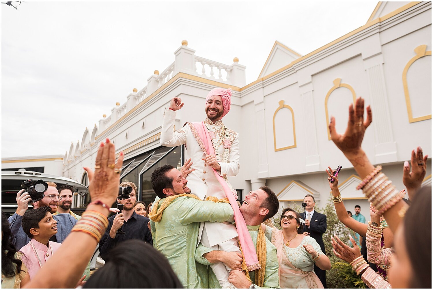 Indian-Wedding-Photographer-NYC-Hindu-Fusion-700.jpg