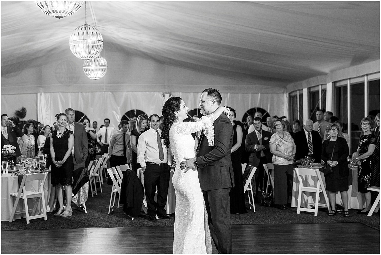 Vineyard-Wedding-in-Pennsylavnia-Photographer-Apollo-Fields-512.jpg