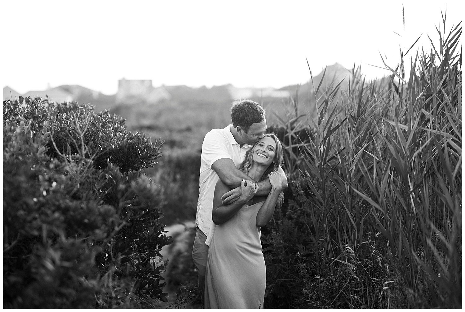 Montauk-Engagement-Photographer-Apollo-Fields-06.jpg