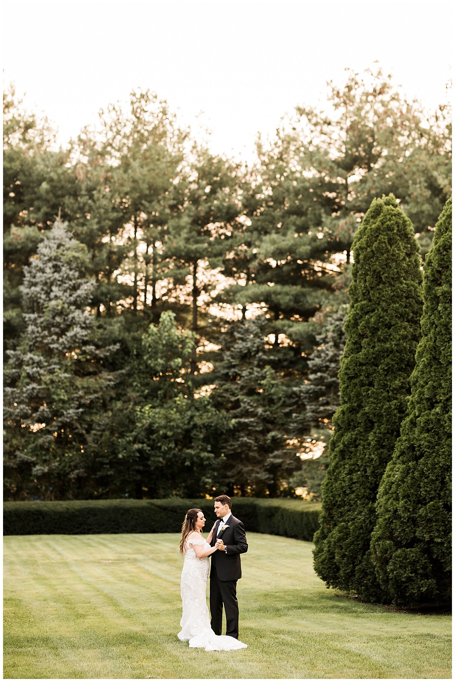 Long-Island-Wedding-Photography-The-Carltun-Apollo-Fields-44.jpg