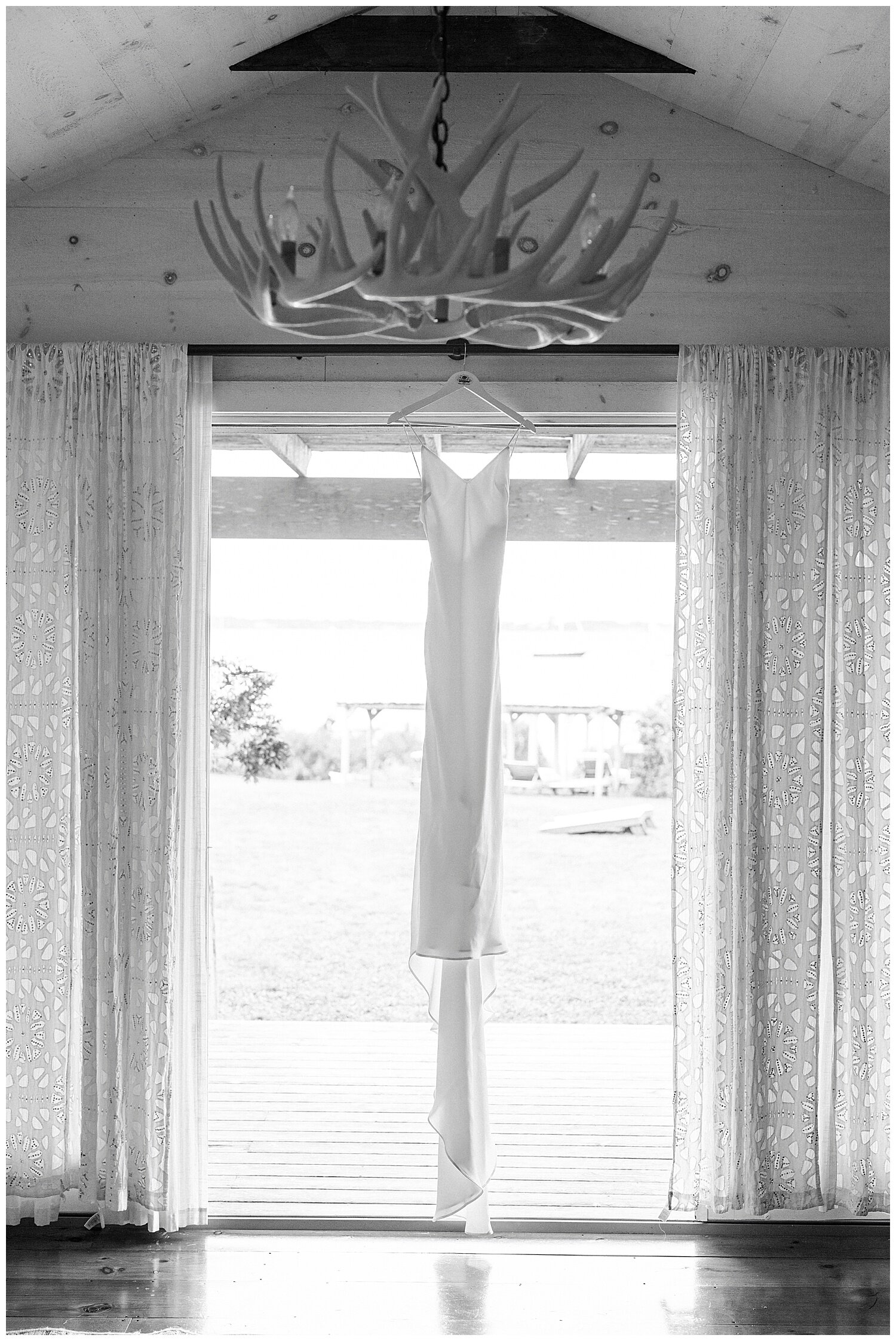 Montauk-Wedding-Photography-Sperry-Tent-Hamptons-Photos-Apollo-Fields-008.jpg