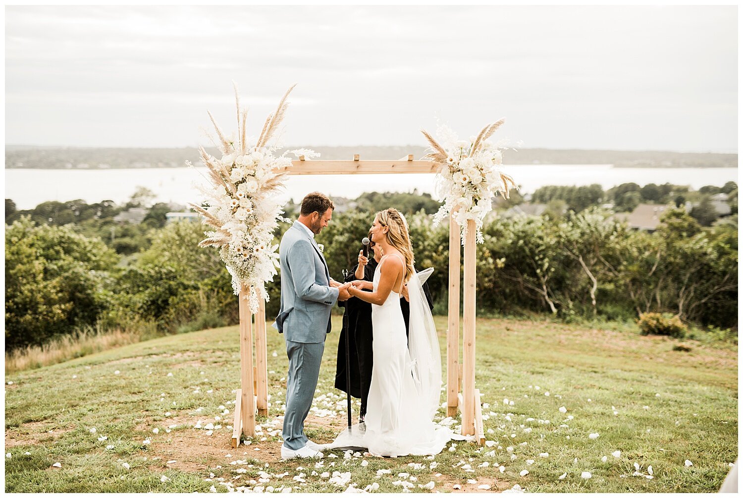 Montauk-Wedding-Photography-Sperry-Tent-Hamptons-Photos-Apollo-Fields-043.jpg