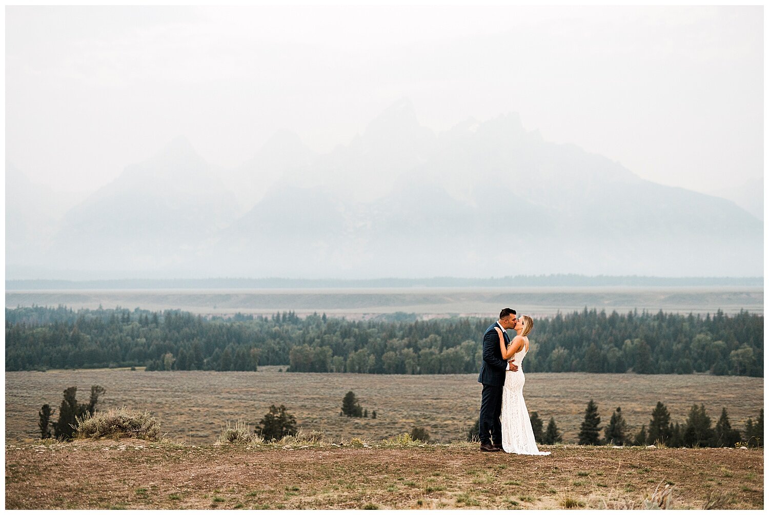 Grand-Tetons-Elopement-Photography-Apollo-Fields-Mountain-Wedding-Photos-01.jpg