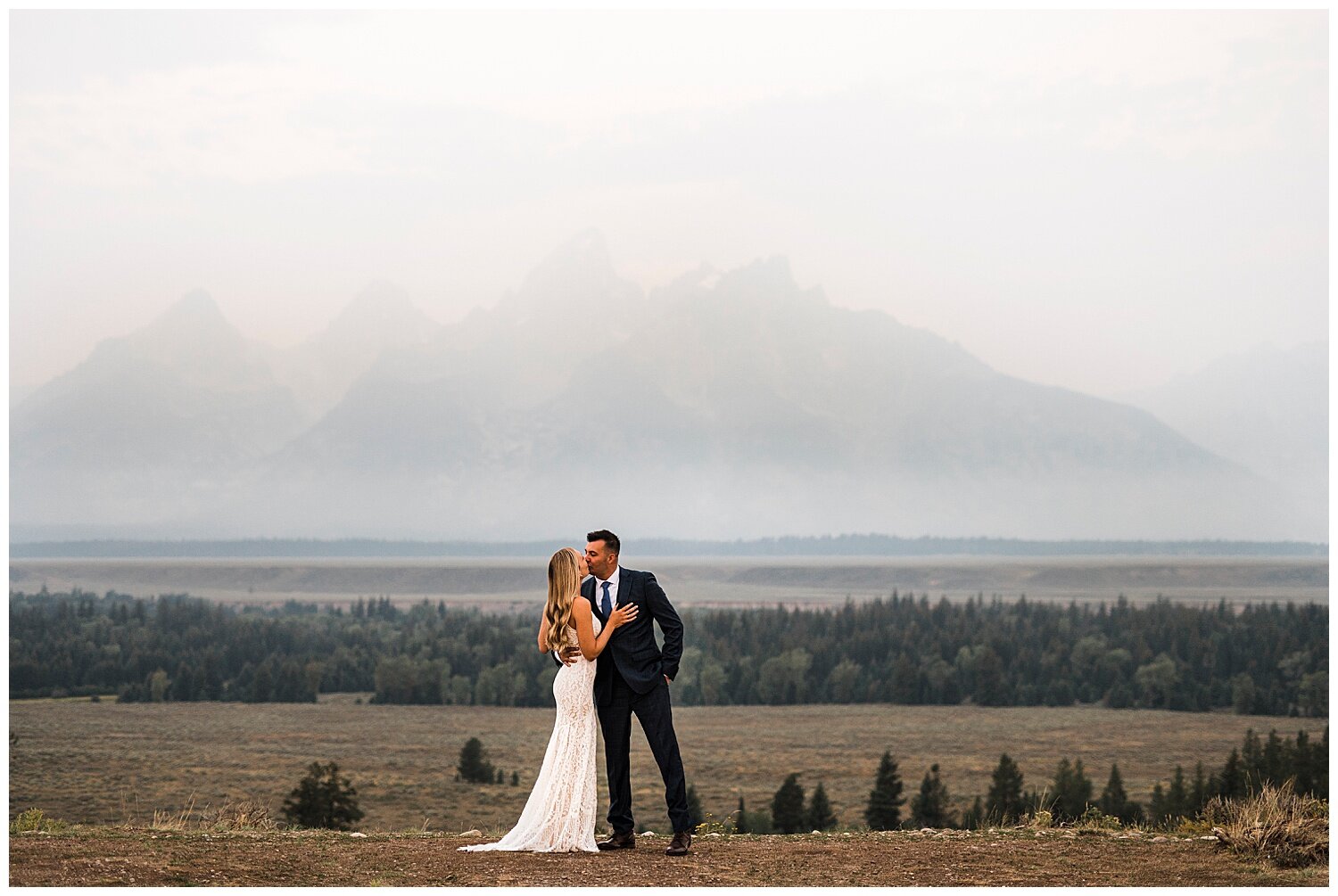 Grand-Tetons-Elopement-Photography-Apollo-Fields-Mountain-Wedding-Photos-03.jpg