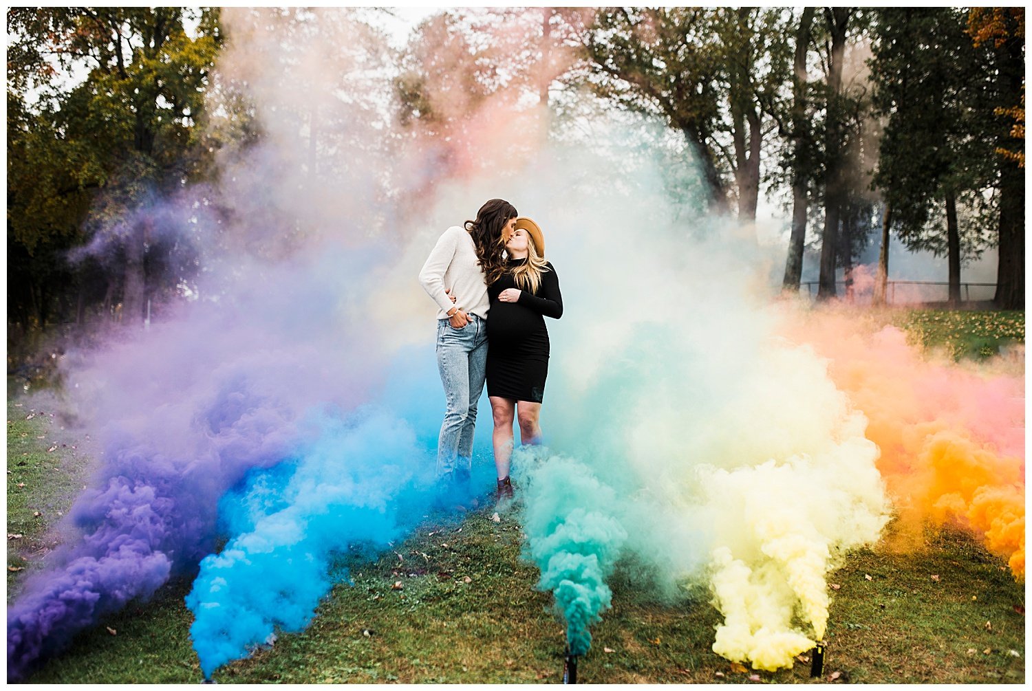 Rainbow-Smoke-Bomb-Maternity-Photos-LGBTQ-Pregnancy-Pictures-026.jpg