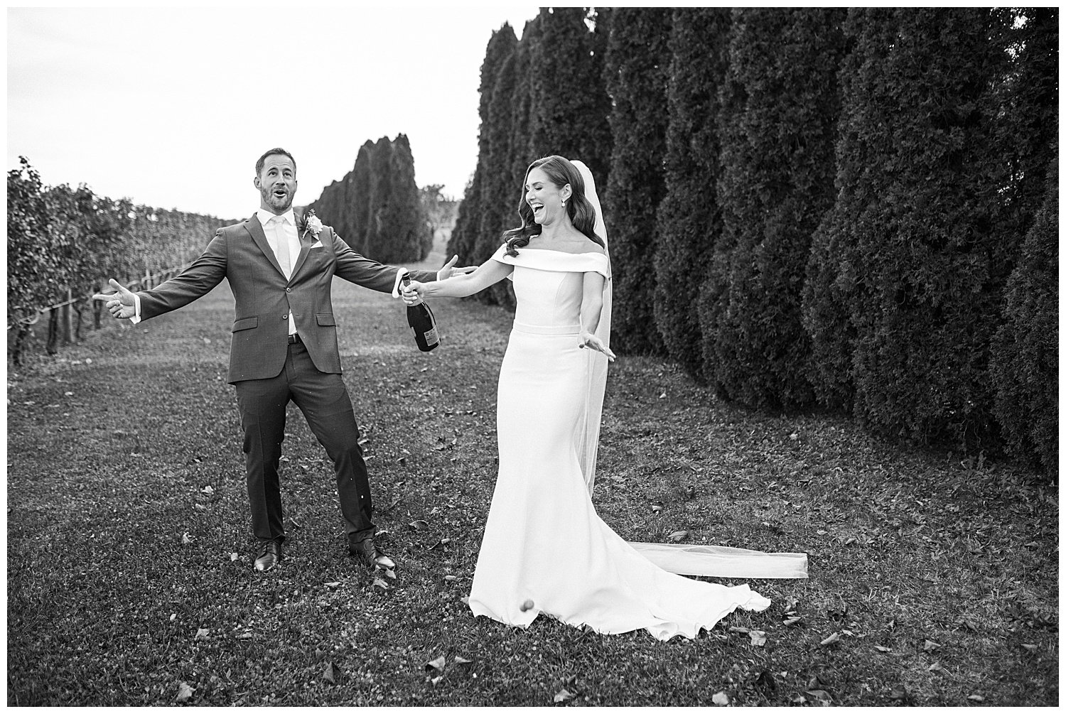 RGNY-Wedding-Photography-North-Fork-Vineyard-Apollo-Fields-027.jpg