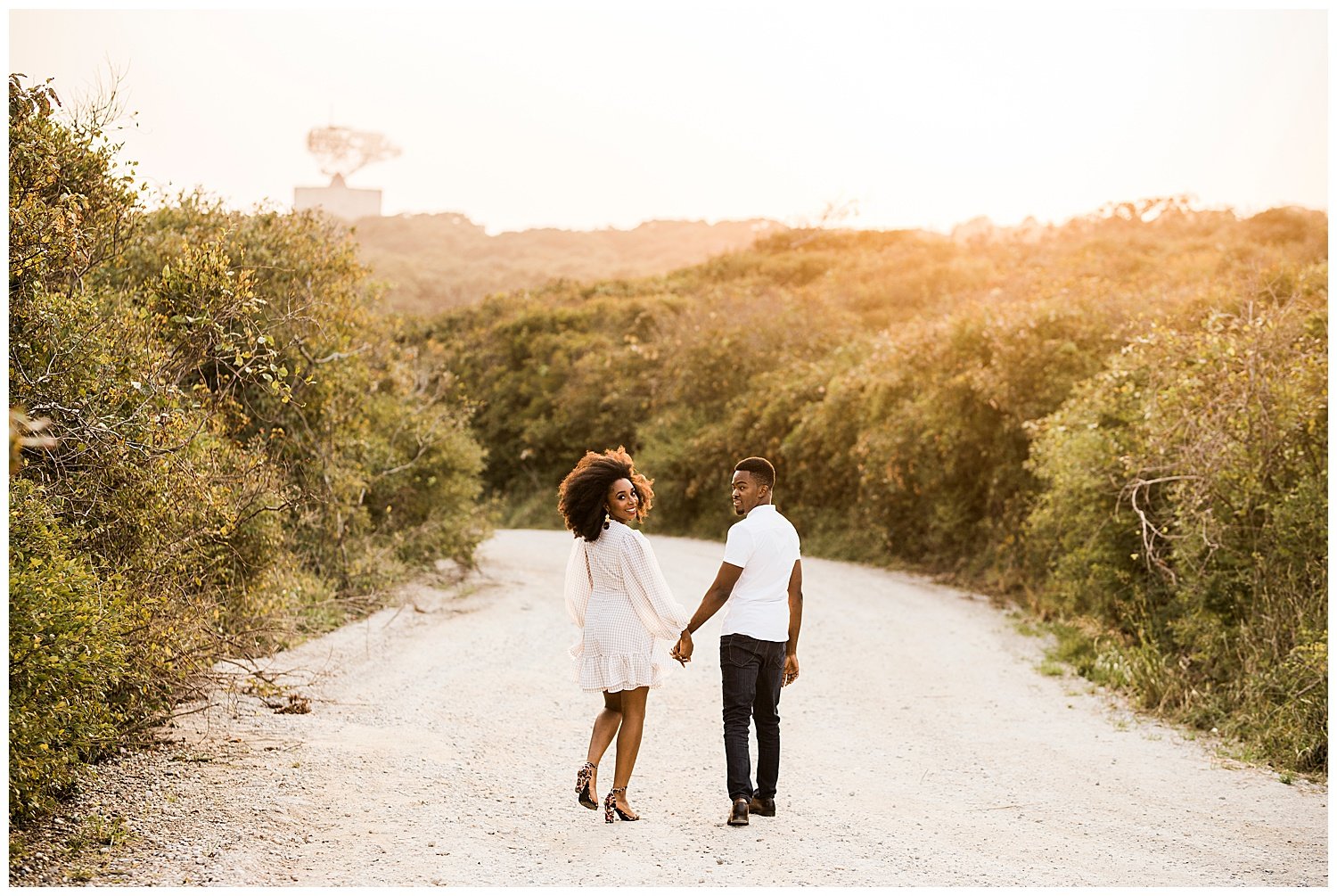 Camp-Hero-State-Park-Engagement-Photographer-Montauk-NY-023.jpg