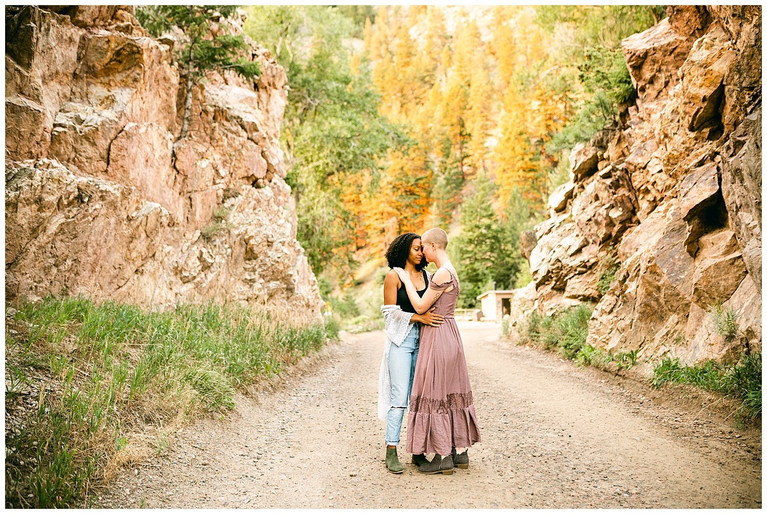Eldorado-Canyon-Boulder-Engagement-Photography-Apollo-Fields-06.jpg