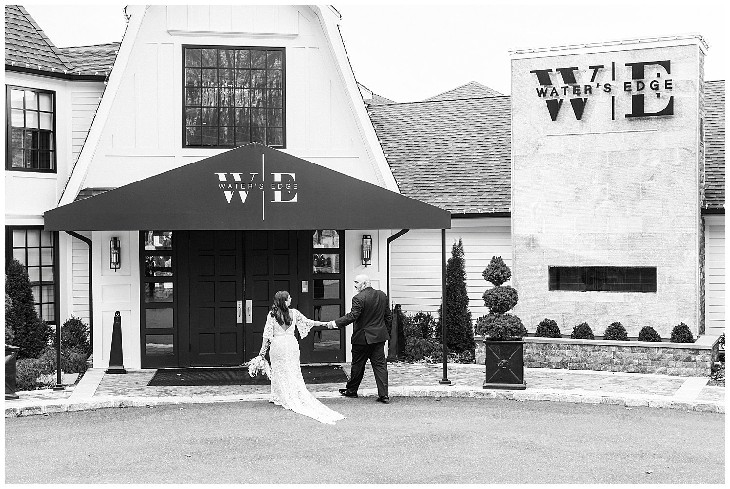 Waters-Edge-Centerport-NY-Wedding-Photography-Apollo-Fields-037.jpg