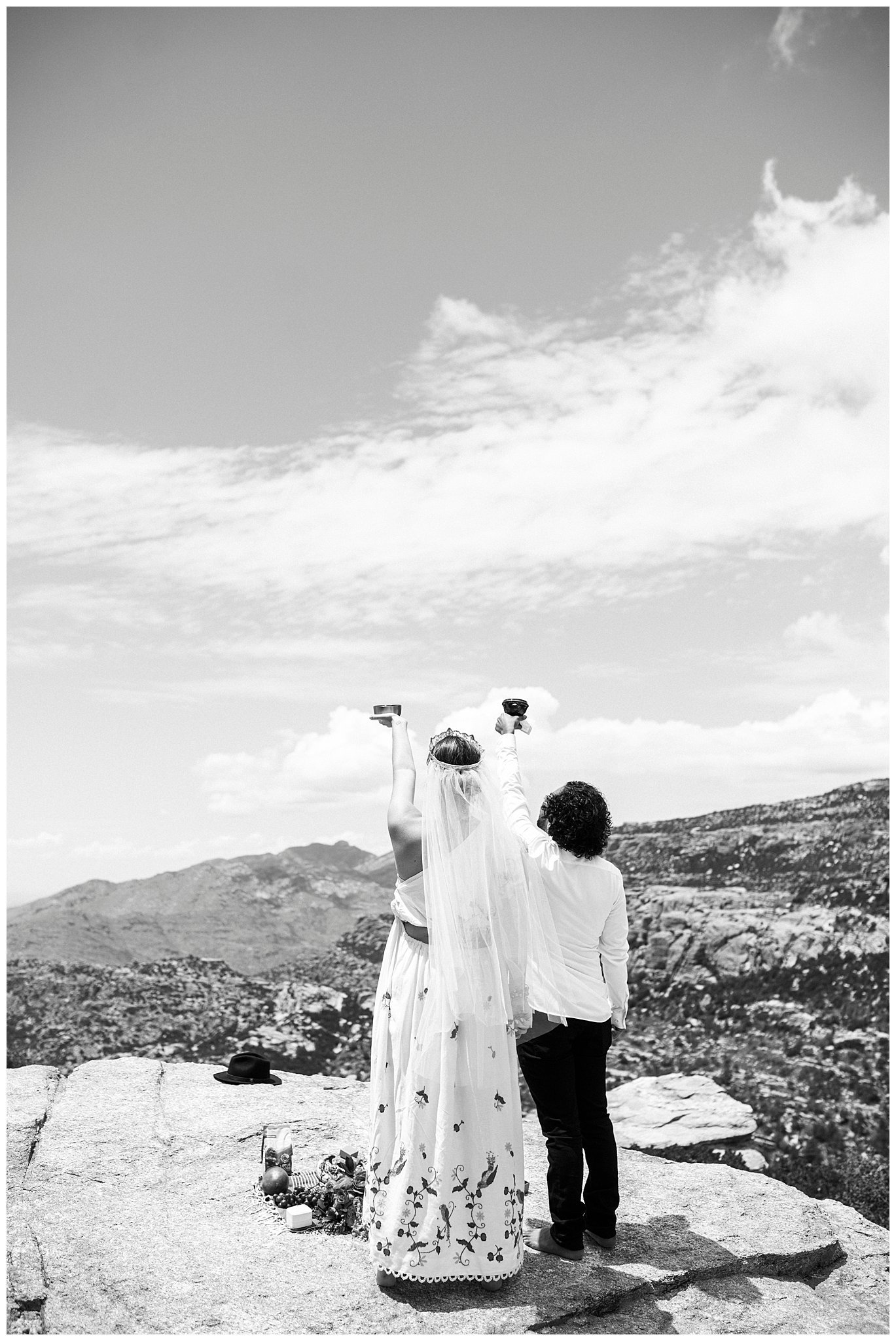 Mount-Lemmon-Elopement-Wedding-Tucson-AZ-Apollo-Fields-062.jpg