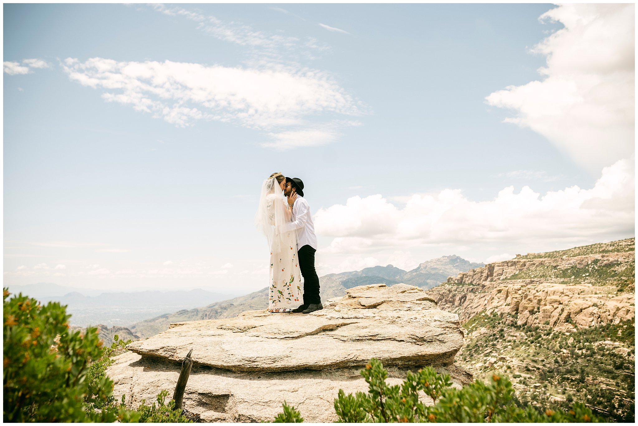 Mount-Lemmon-Elopement-Wedding-Tucson-AZ-Apollo-Fields-068.jpg