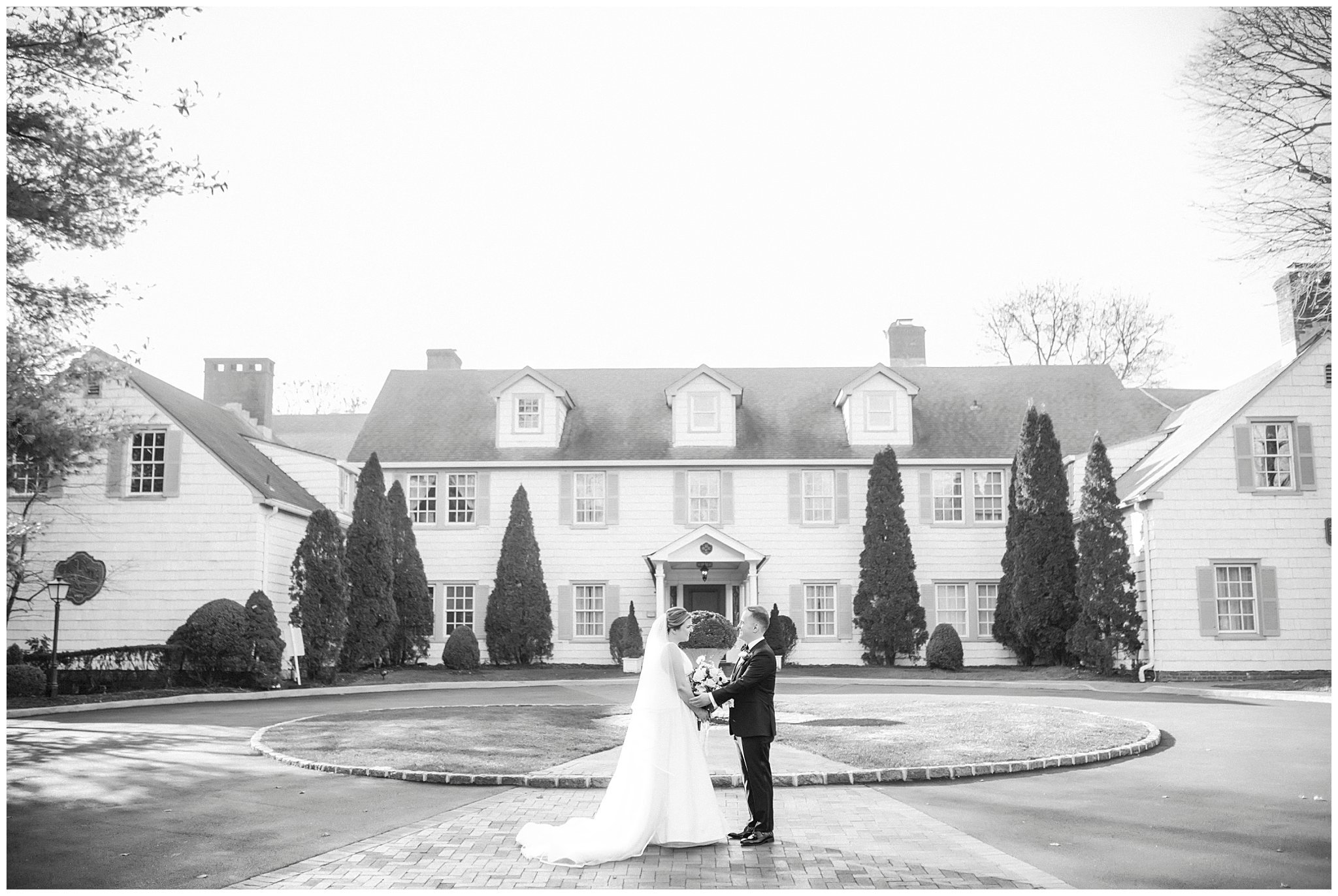 The-Royalton-Mansion-Wedding-Roslyn-NY-Apollo-Fields-024.jpg