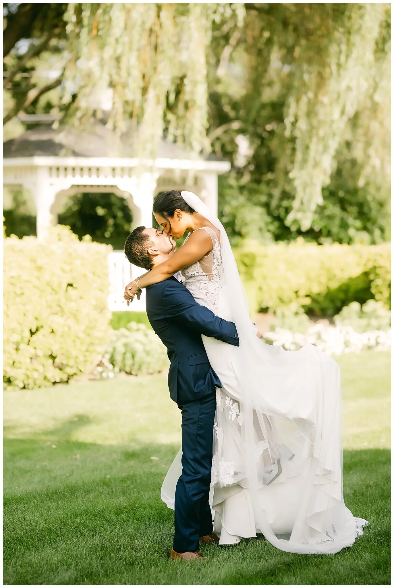 Apollo-Fields-Wading-River-NY-Wedding-827.jpg