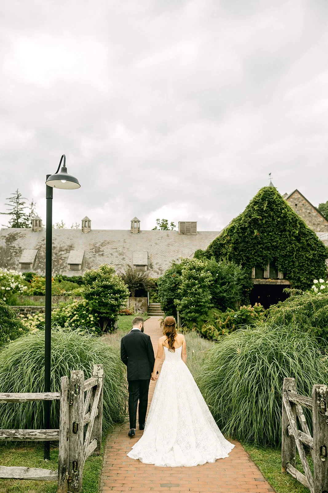 Blue-Hill-Stone-Barns-Wedding-Photography-015.jpg