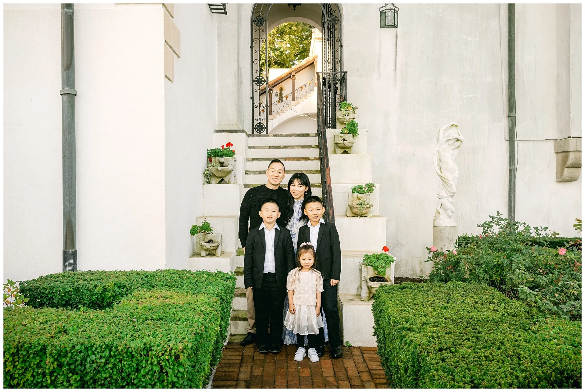 Family Photos at The Vanderbilt Museum in Centerport NY