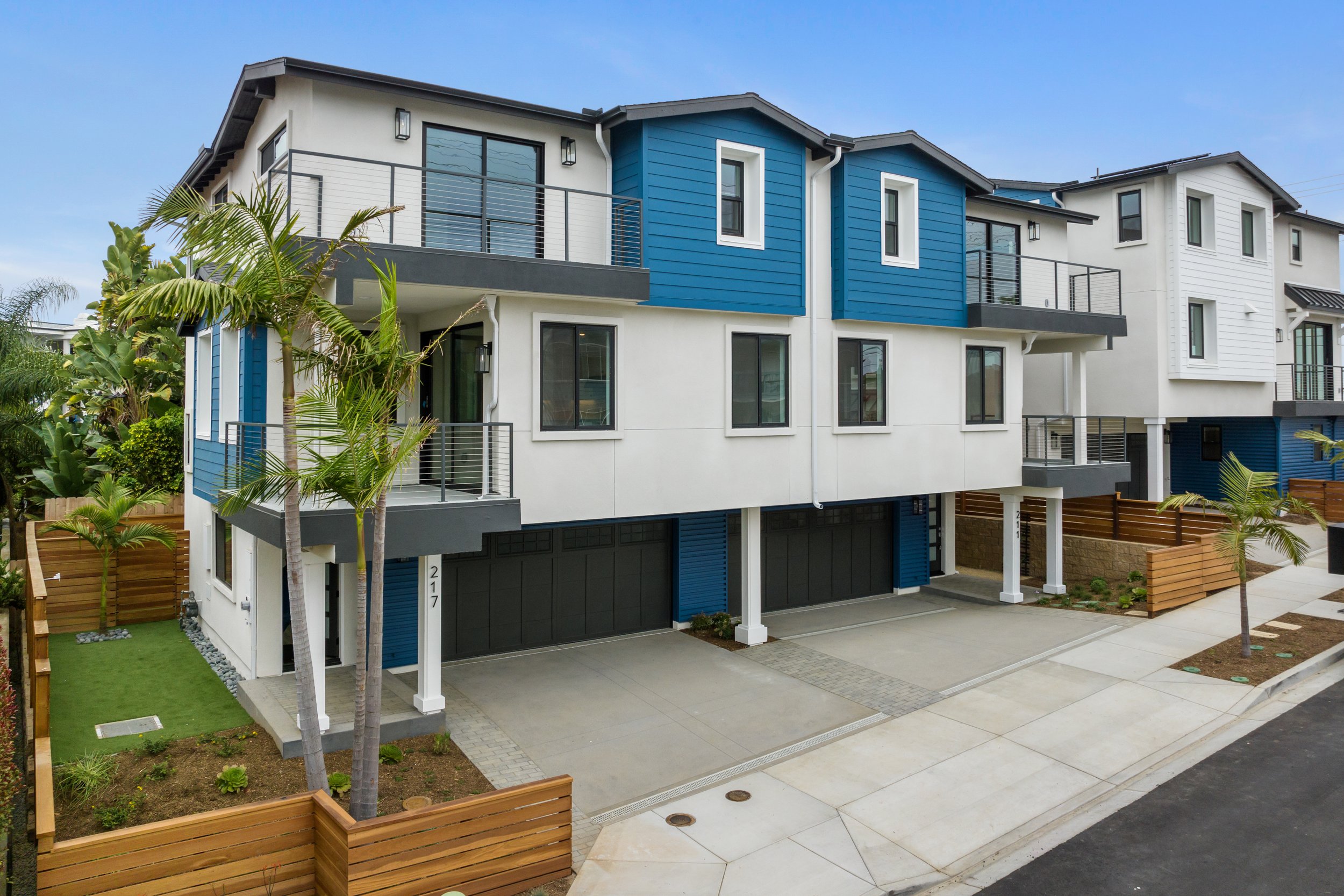 217 Chinquapin Ave - Carlsbad, CA