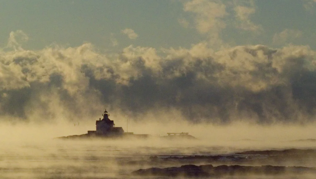 PC280630 cropped medium.jpg