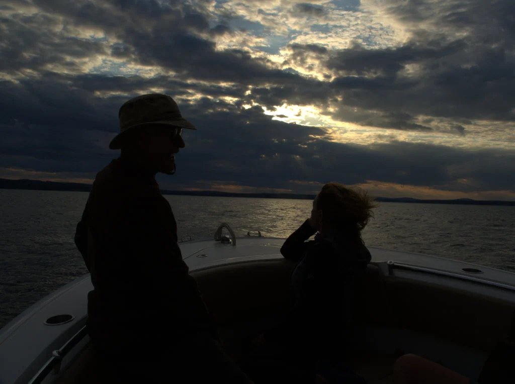 Friends boatride P7120192.jpg