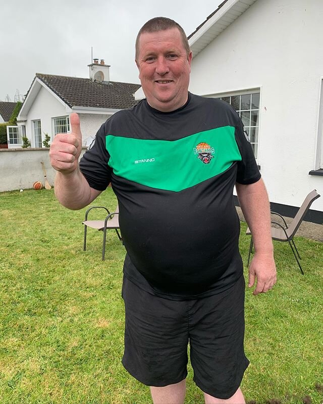 With the head shave completed we do think our Chairperson Seamus Dooley looks rather dashing in the new style. The fundraiser has passed our &euro;5k target but remains open for the evening to allow last minute donations before being passed to the ma