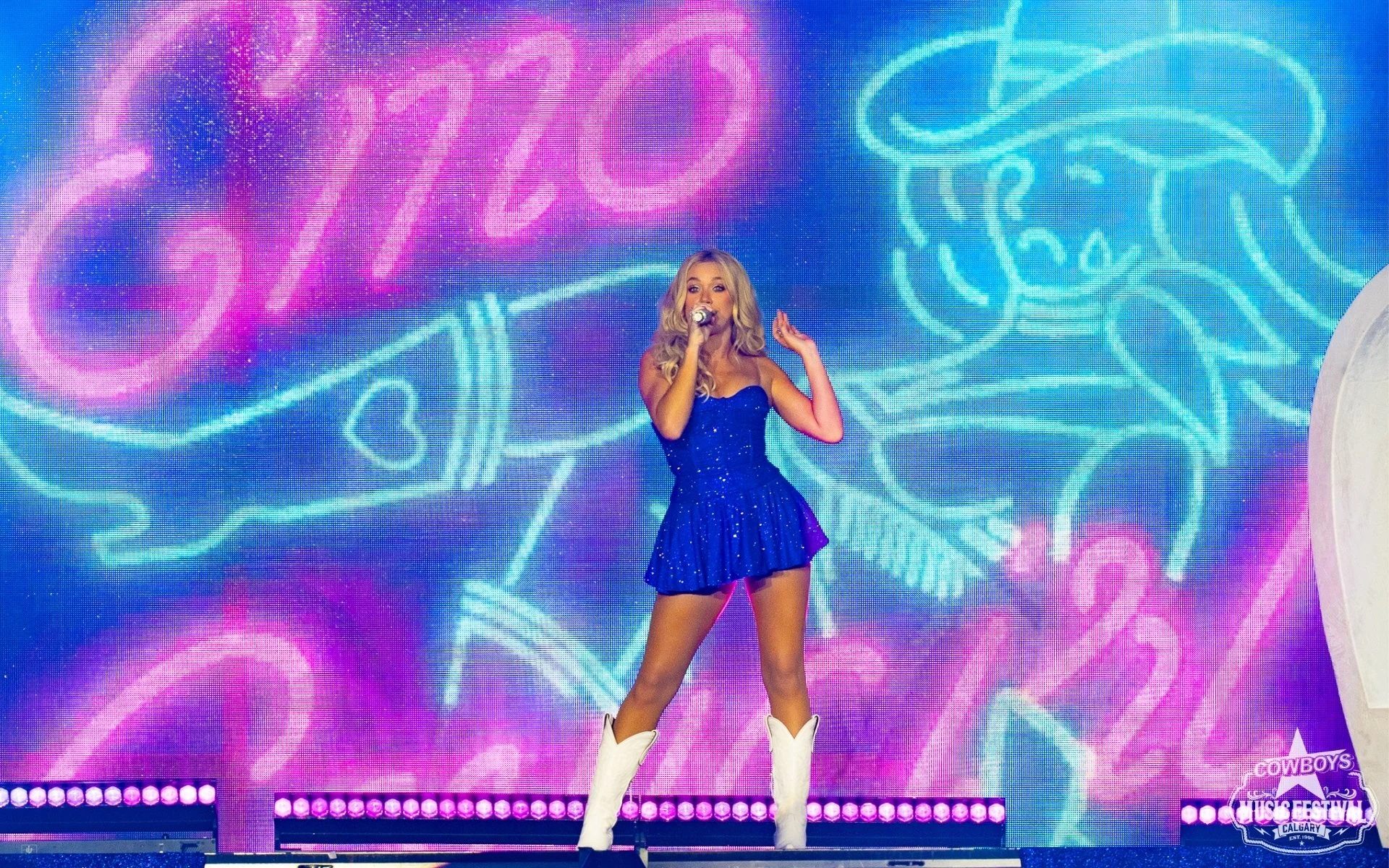 MEGAN MORONEY AT CMF 2025