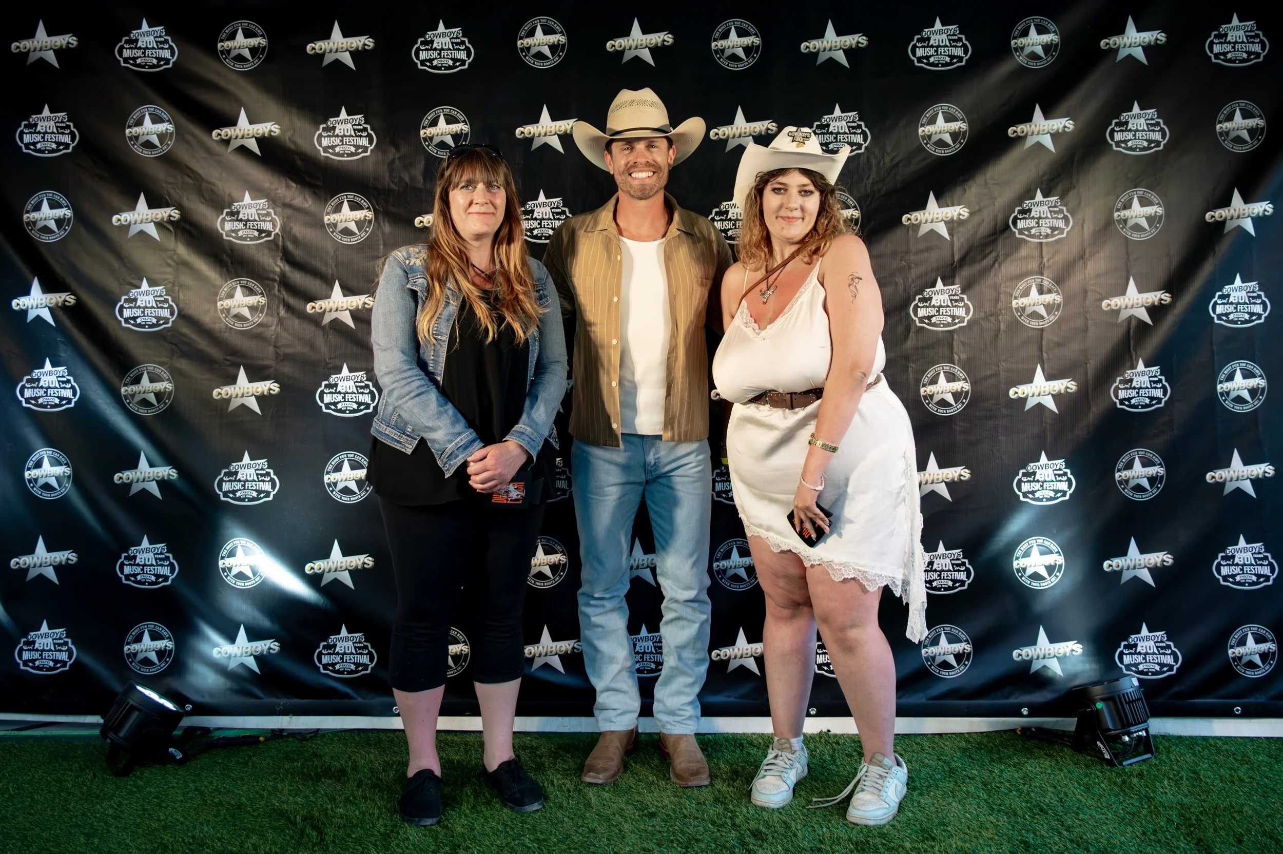 dustinlynch-mg_12.jpg