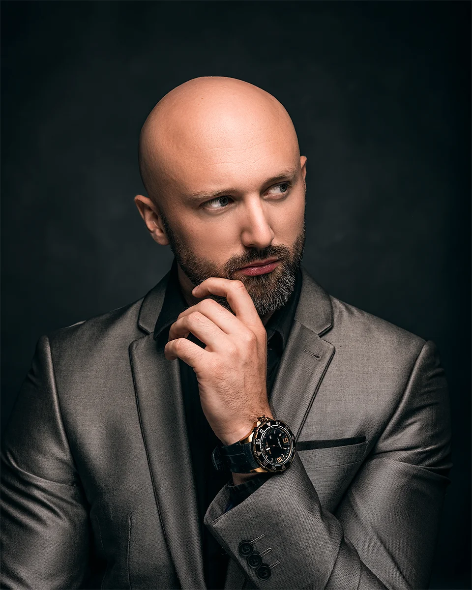 Camera: Fujifilm GFX 50s & Fujifilm 110mm F2 Lighting: 2x Elinchrom D-Lite RX2's & small softbox