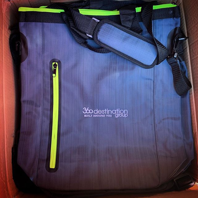 Waterproof bags for a tropical destination 🏝 🕶 🌊 
#360DG #360IsEverywhere #Support #Partners #IncentiveTrip #Groups #Anguilla #MSE #Meetings #Events #Sales #Travel #Planners #5STAR #5STARPROMO