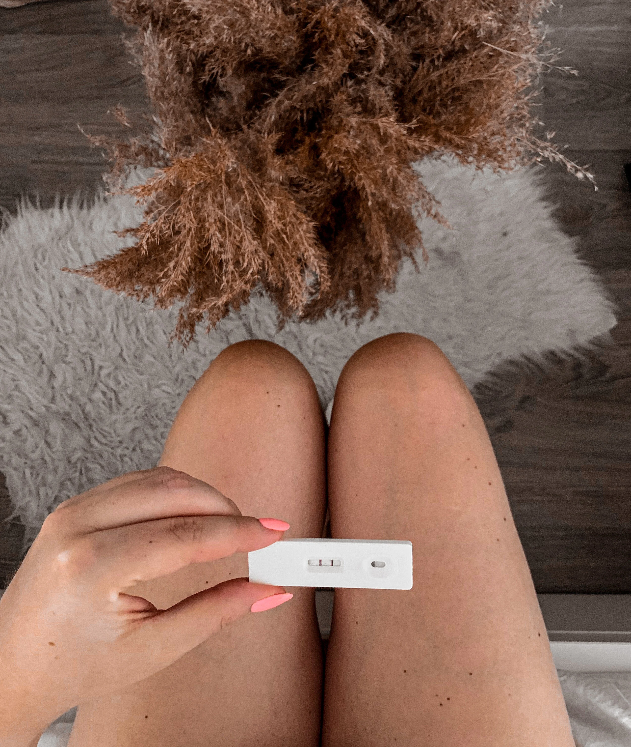 WYDAJE CI SIĘ, ŻE JESTEŚ W CIĄŻY? CZAS NA TEST!