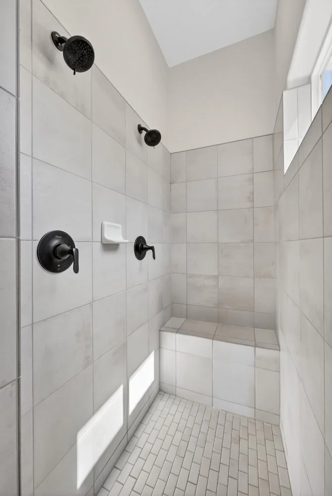 3008 Hemet Way-52.jpg