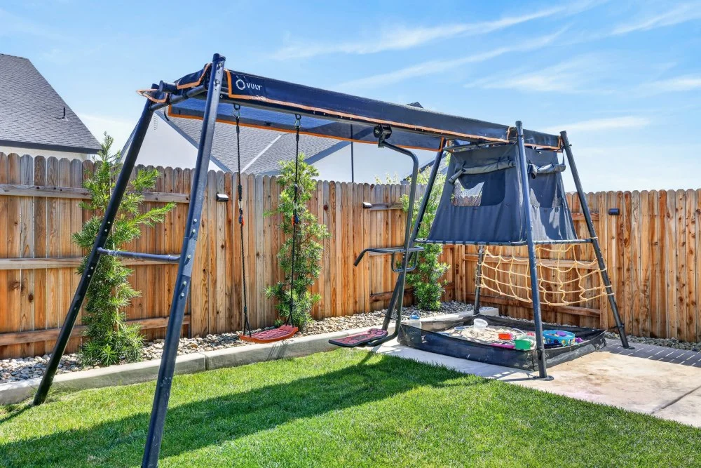 3008 Hemet Way-62.jpg