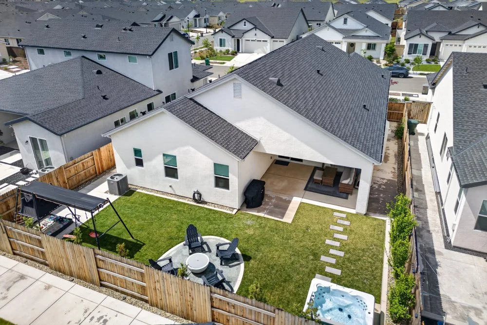 3008 Hemet Way-65.jpg