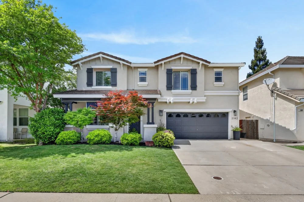 2142 Arnold Dr-1.jpg