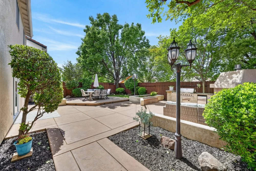 2142 Arnold Dr-50.jpg