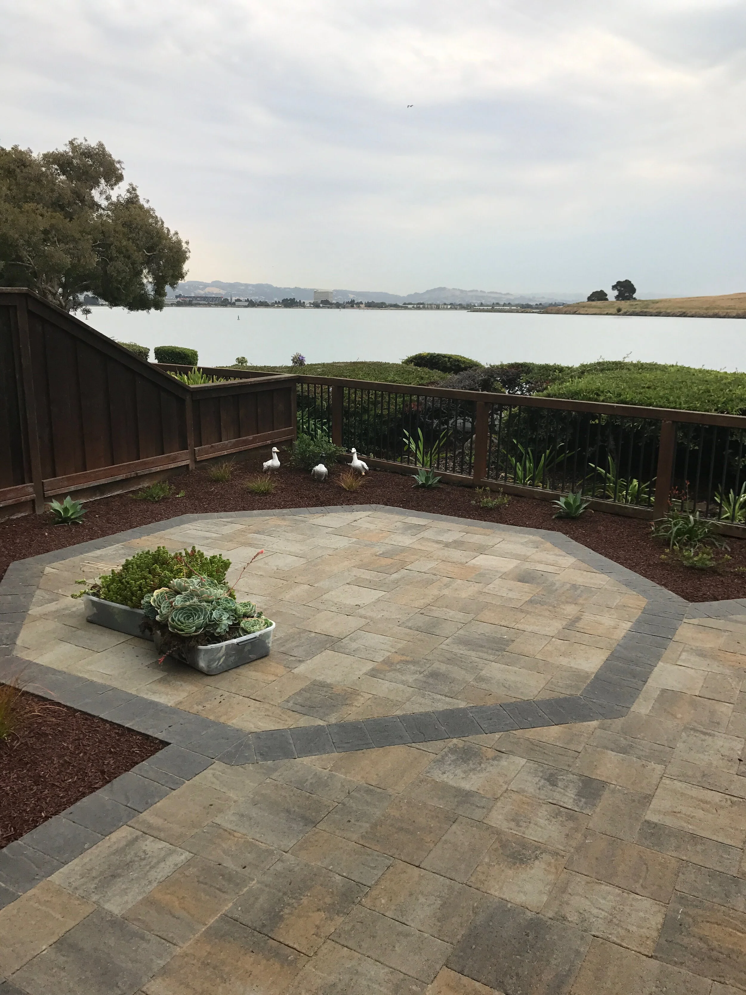 belgard patio ideas on Ltg Quality Pavers