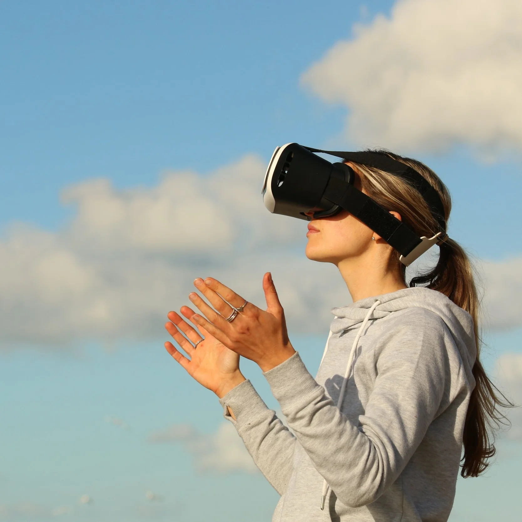 Virtual Reality and  Real Estate