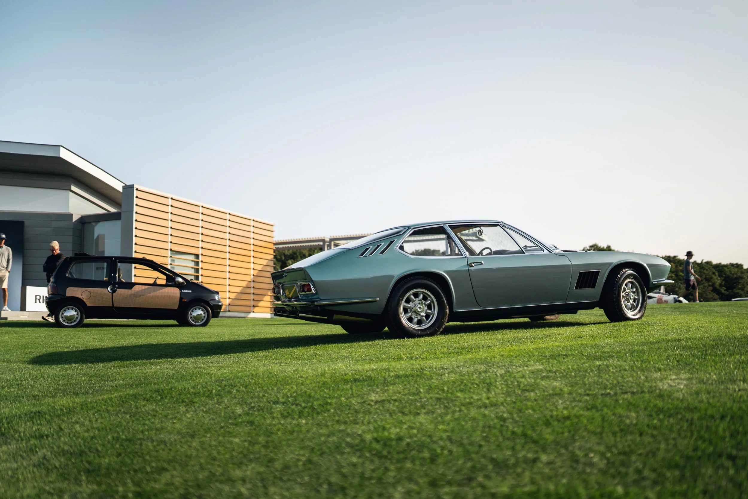 kevin arechiga-bridgeiv2022_collectorsparty_kevinarechiga_0370.jpg