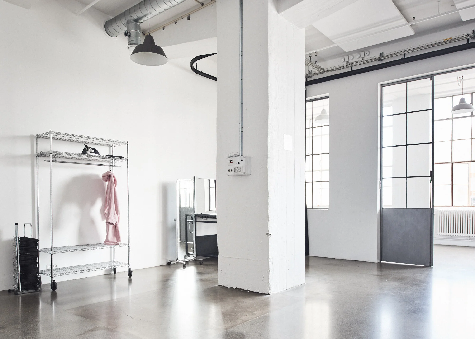 AD_THE_LAB_STUDIO_4_0203.jpg