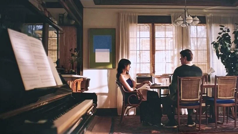 kitchen scene-the idea of you.jpg