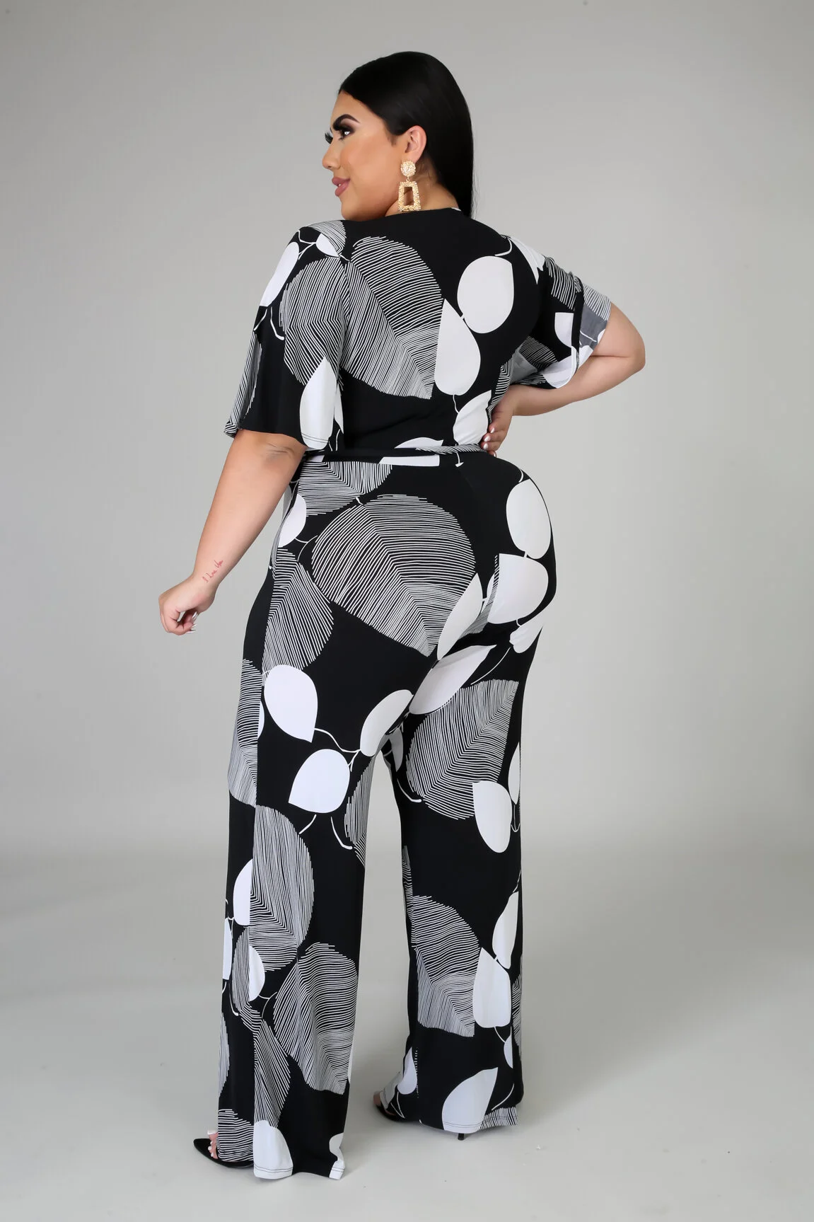 6BC27DD8-8E1C-4B56-BF33-CE49D74D4587