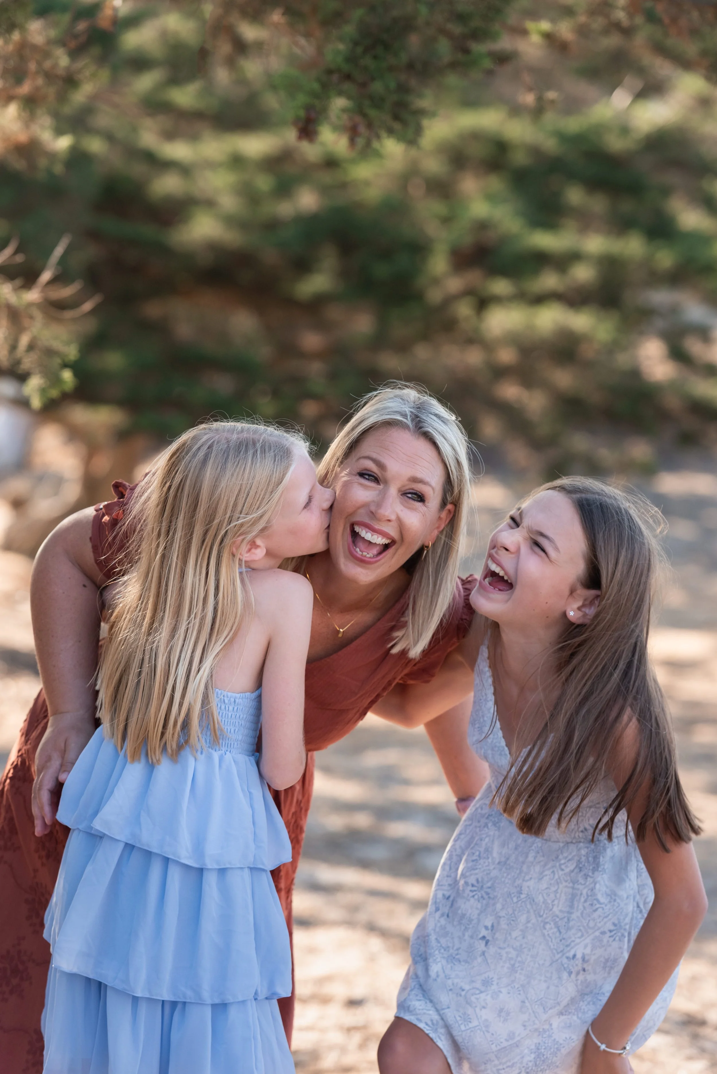 Jersey photographer - mother laughing with daughters